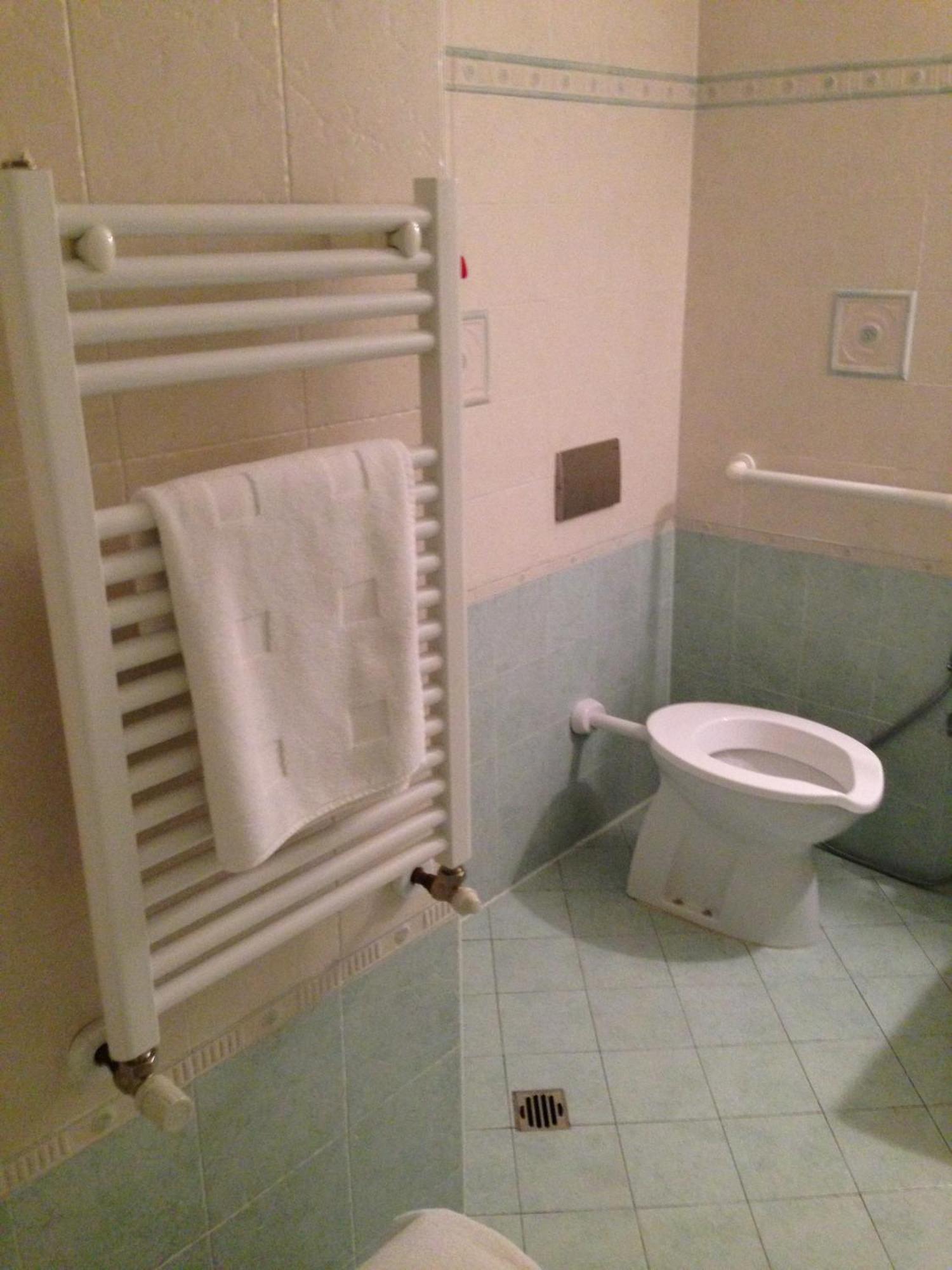 Caprice Hotel Avigliana Ruang foto
