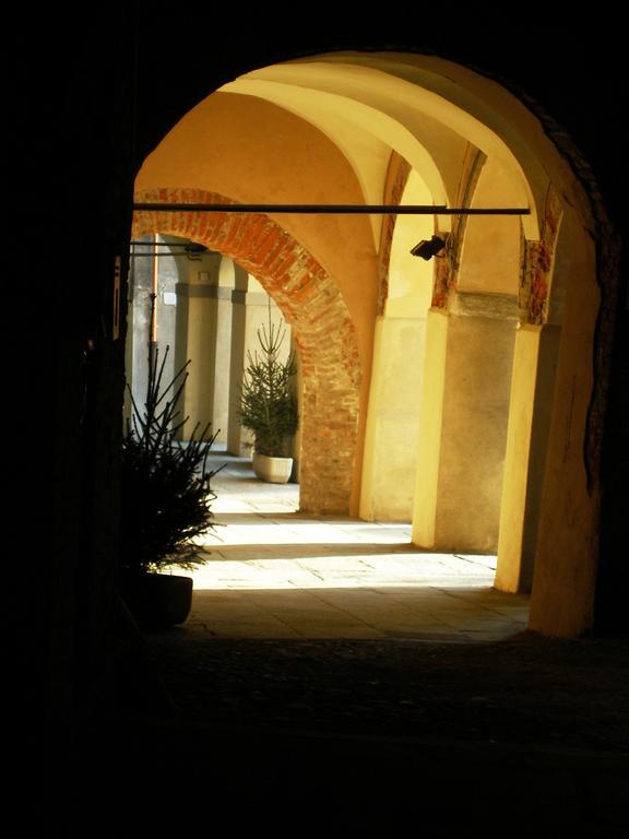 Caprice Hotel Avigliana Bagian luar foto